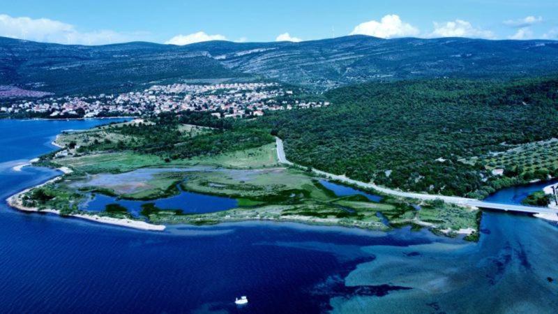 Sunny Resort Donji Karin Zewnętrze zdjęcie