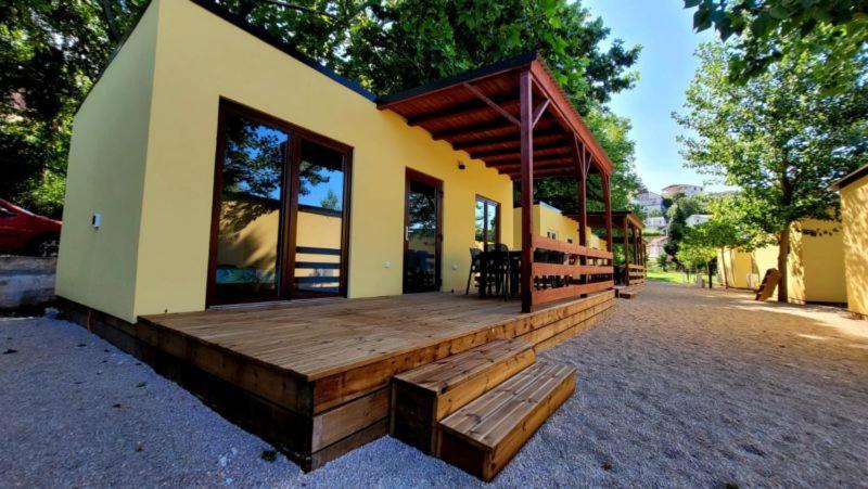 Sunny Resort Donji Karin Zewnętrze zdjęcie