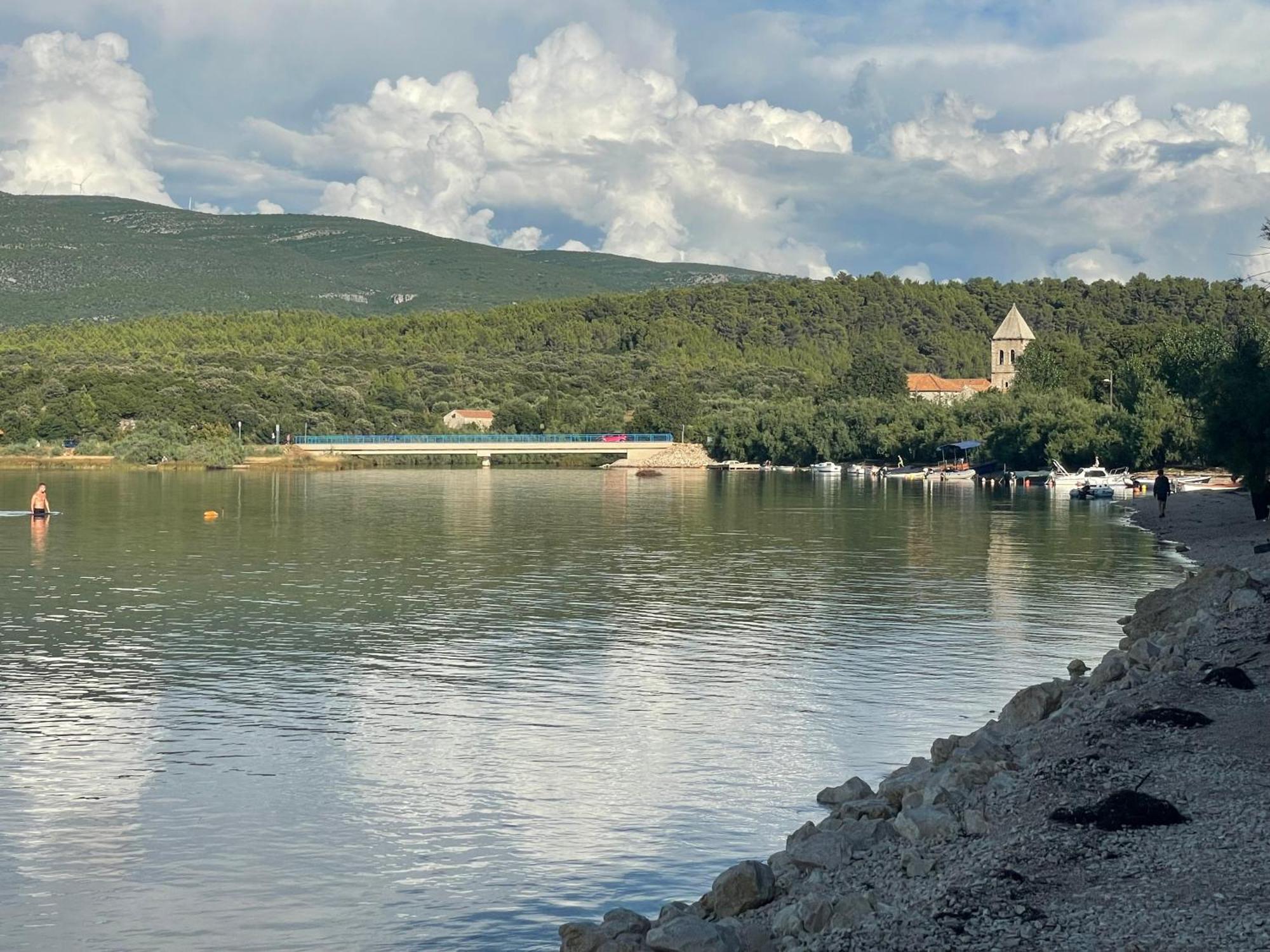 Sunny Resort Donji Karin Zewnętrze zdjęcie